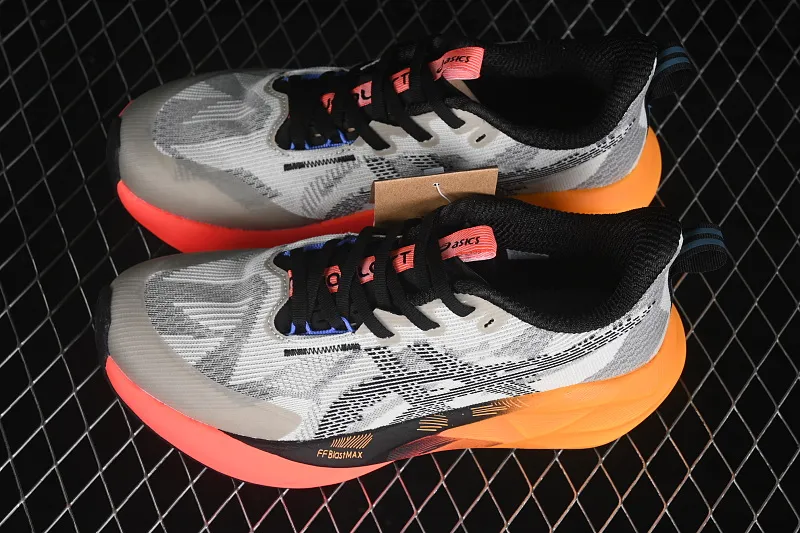 All categories Asics ASICS series Asics Novablast 5 1011C175-200